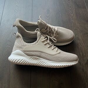 NWOT Beige and White Sneakers